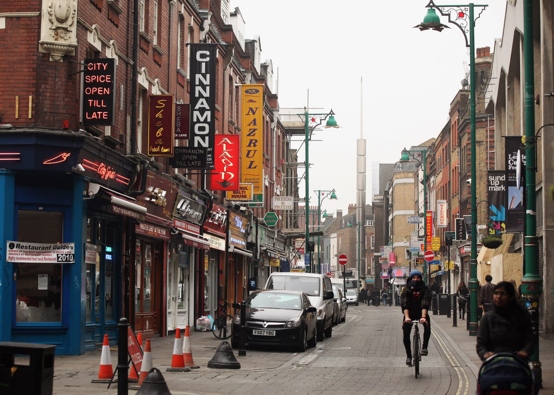 Brick Lane taxi passenger travelling with Bluebird Cars
