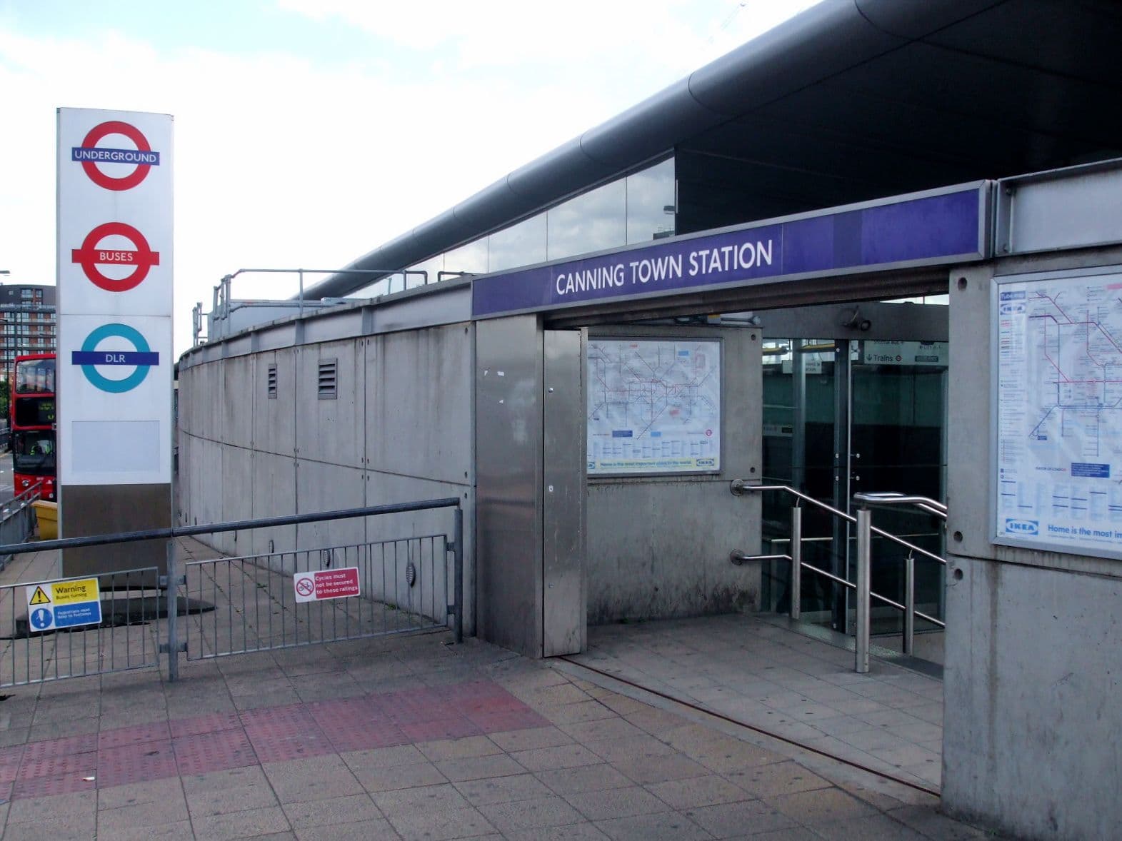 Canning Town taxi passenger travelling with Bluebird Cars