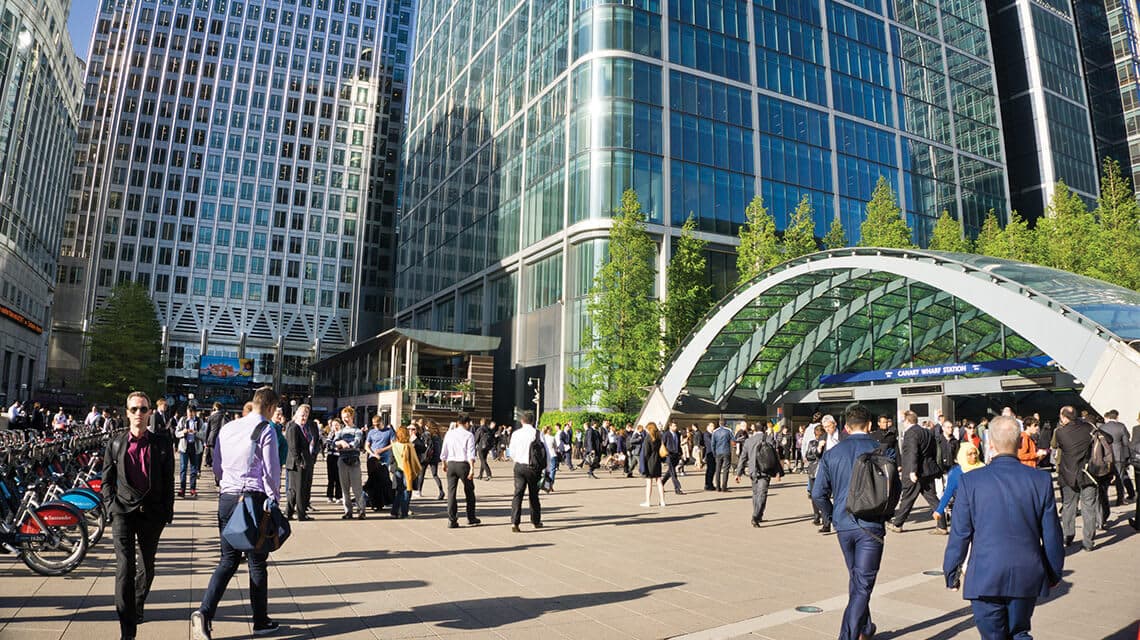 Canary Wharf taxi passenger travelling with Bluebird Cars